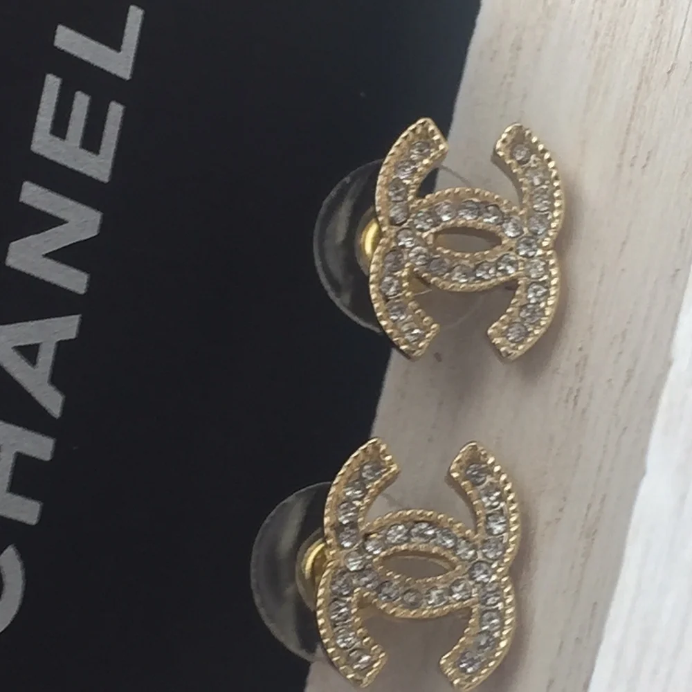 Chanel Gold and Silver Earrings - Picture 4 of 6
